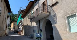 PORZIONE DI CASA CON ORTO A SELVA DI LEVICO