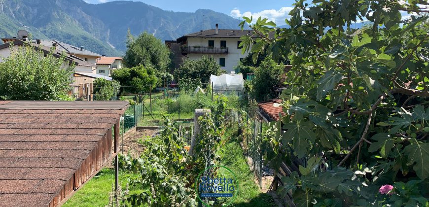 PORZIONE DI CASA CON ORTO A SELVA DI LEVICO