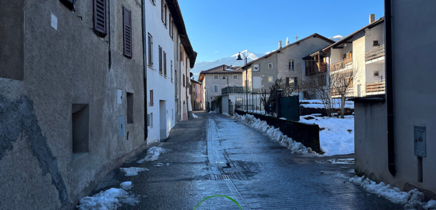 PORZIONE DI CASA AL GREZZO A CASTELNUOVO