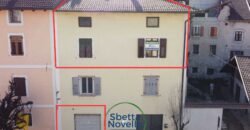 APPARTAMENTO IN CENTRO CON AVVOLTI E GARAGE