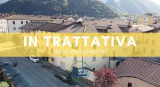 APPARTAMENTO IN CENTRO CON AVVOLTI E GARAGE