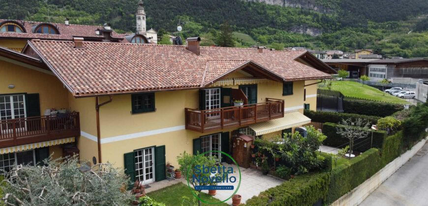 APPARTAMENTO DUE CAMERE CON GIARDINO E TERRAZZO