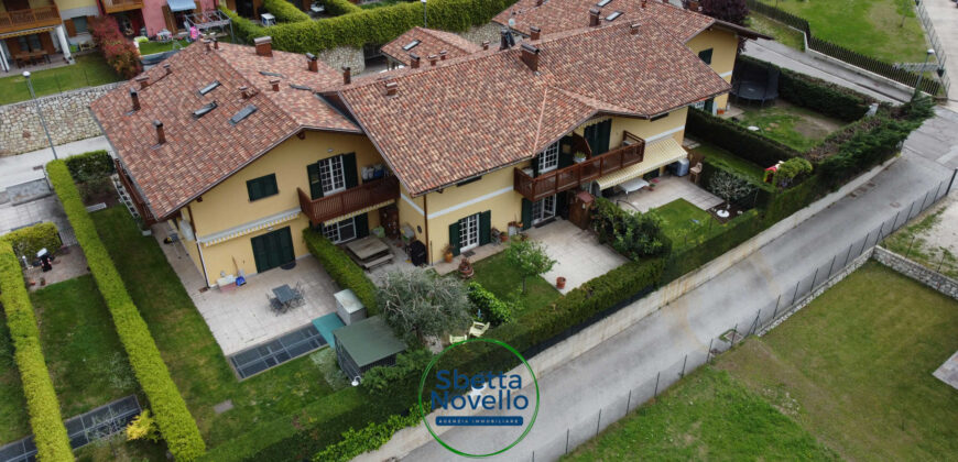 APPARTAMENTO DUE CAMERE CON GIARDINO E TERRAZZO