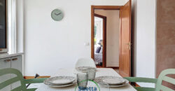 APPARTAMENTO DUE CAMERE CON GIARDINO E TERRAZZO