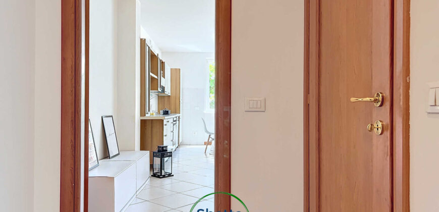 APPARTAMENTO DUE CAMERE CON GIARDINO E TERRAZZO