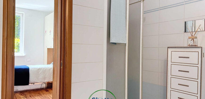 APPARTAMENTO DUE CAMERE CON GIARDINO E TERRAZZO
