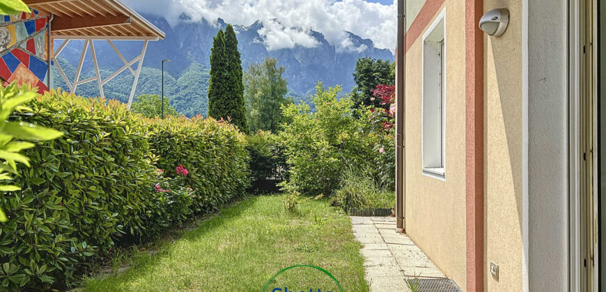 APPARTAMENTO DUE CAMERE CON GIARDINO E TERRAZZO