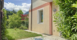 APPARTAMENTO DUE CAMERE CON GIARDINO E TERRAZZO