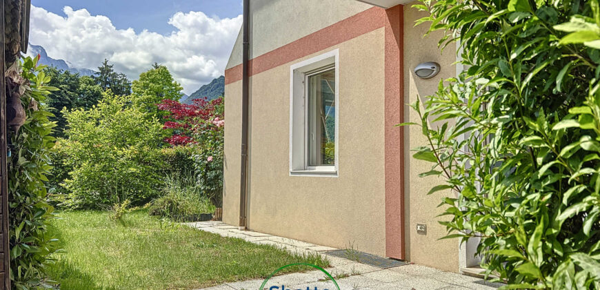 APPARTAMENTO DUE CAMERE CON GIARDINO E TERRAZZO
