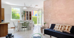 APPARTAMENTO DUE CAMERE CON GIARDINO E TERRAZZO