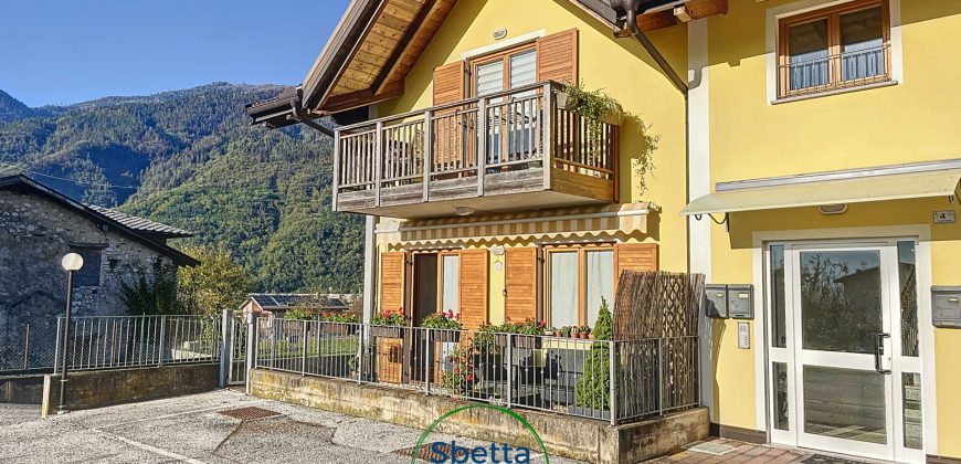 APPARTAMENTO 3 CAMERE CON GIARDINO