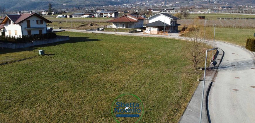 TERRENO EDIFICABILE CASTELNUOVO