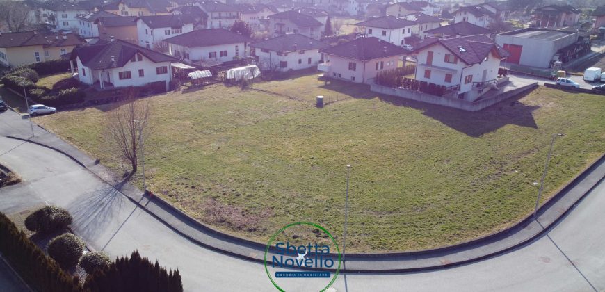 TERRENO EDIFICABILE CASTELNUOVO