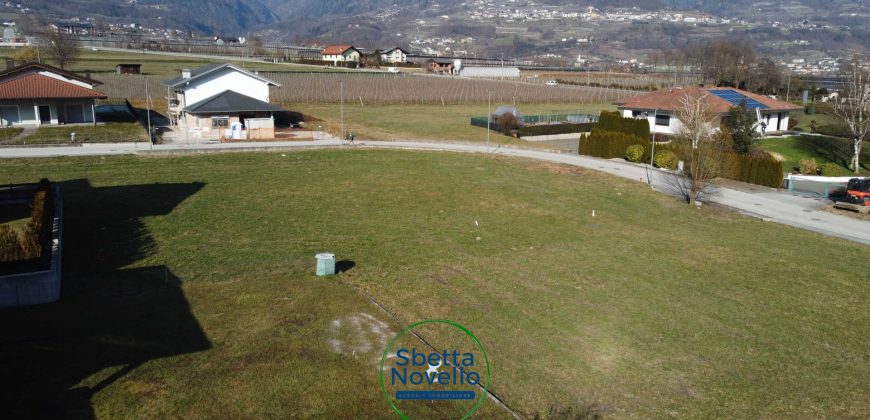 TERRENO EDIFICABILE CASTELNUOVO