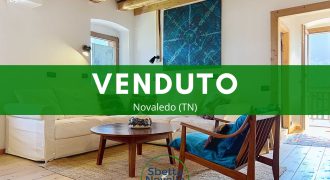 INDIPENDENTE E DI CARATTERE