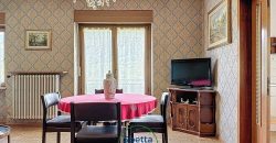 CASA SINGOLA NELLA NATURA