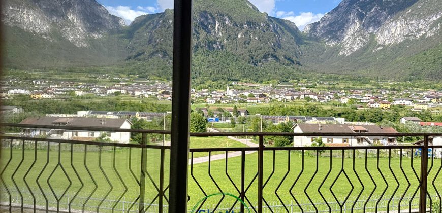 CASA SINGOLA NELLA NATURA