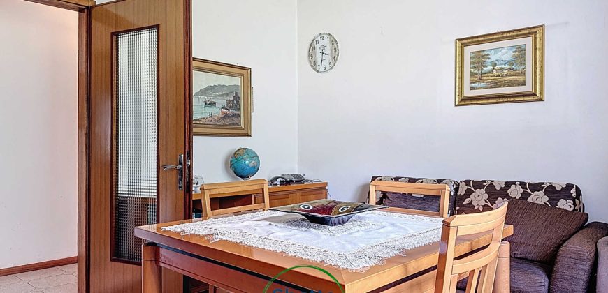 CASA SINGOLA NELLA NATURA