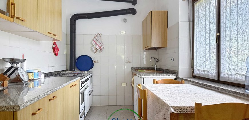 CASA SINGOLA NELLA NATURA