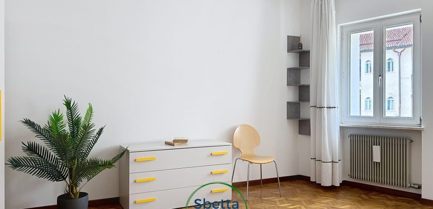 APPARTAMENTO CON TRE CAMERE IN CENTRO