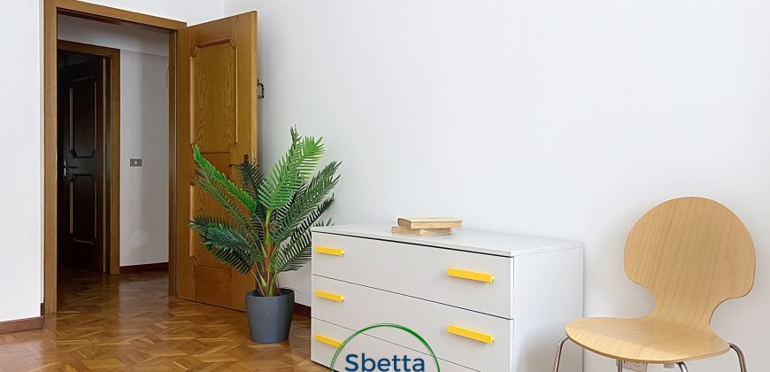 APPARTAMENTO CON TRE CAMERE IN CENTRO