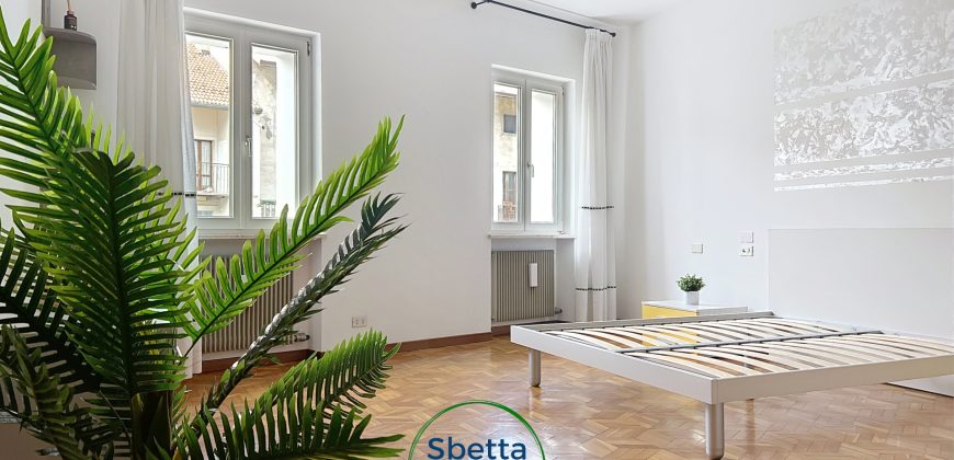APPARTAMENTO CON TRE CAMERE IN CENTRO