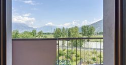 BILOCALE CON TERRAZZO A VELA