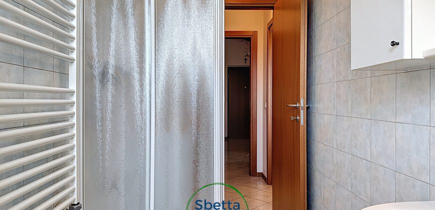 BILOCALE CON TERRAZZO A VELA