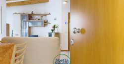 BILOCALE CON TERRAZZO A VELA