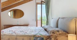 BILOCALE CON TERRAZZO A VELA