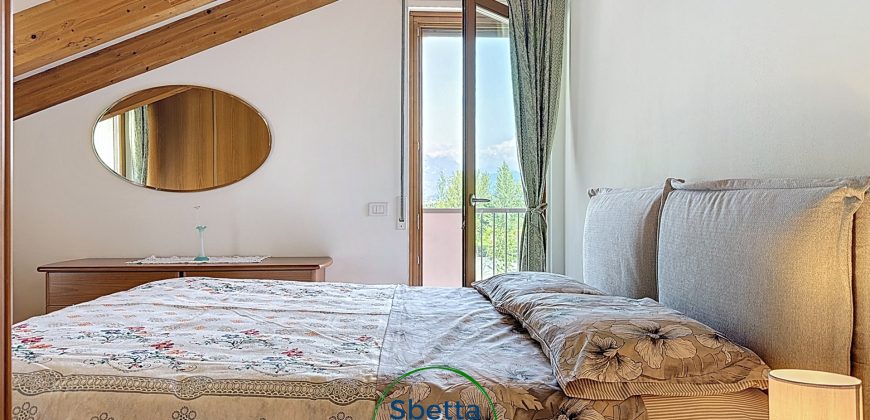 BILOCALE CON TERRAZZO A VELA