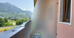 BILOCALE CON TERRAZZO A VELA