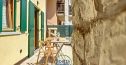BILOCALE CON GIARDINO E GARAGE A BESENELLO