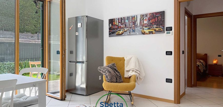 BILOCALE CON GIARDINO E GARAGE A BESENELLO
