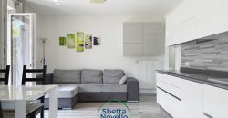 APPARTAMENTO CON DUE CAMERE E DUE GARAGE