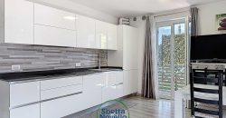 APPARTAMENTO CON DUE CAMERE E DUE GARAGE