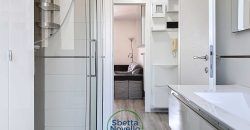 APPARTAMENTO CON DUE CAMERE E DUE GARAGE