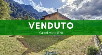 CASA SINGOLA NELLA NATURA