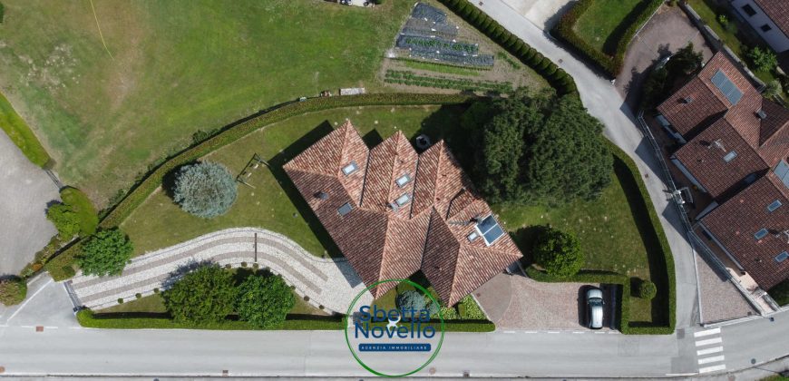 VILLA SINGOLA