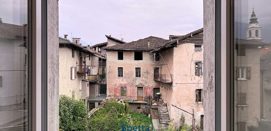 2 STANZE CON GARAGE