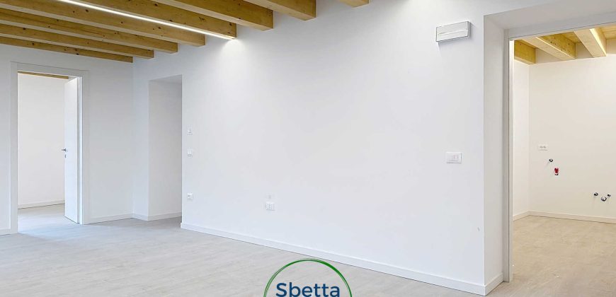 2 STANZE CON GARAGE