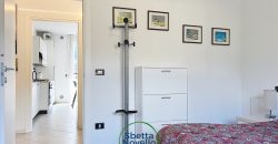 MINI APPARTAMENTO CON GARAGE E CANTINA