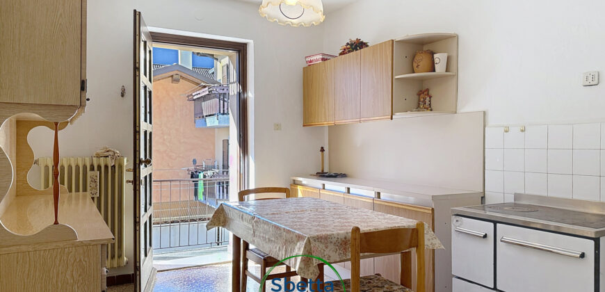 PORZIONE DI CASA TERRACIELO