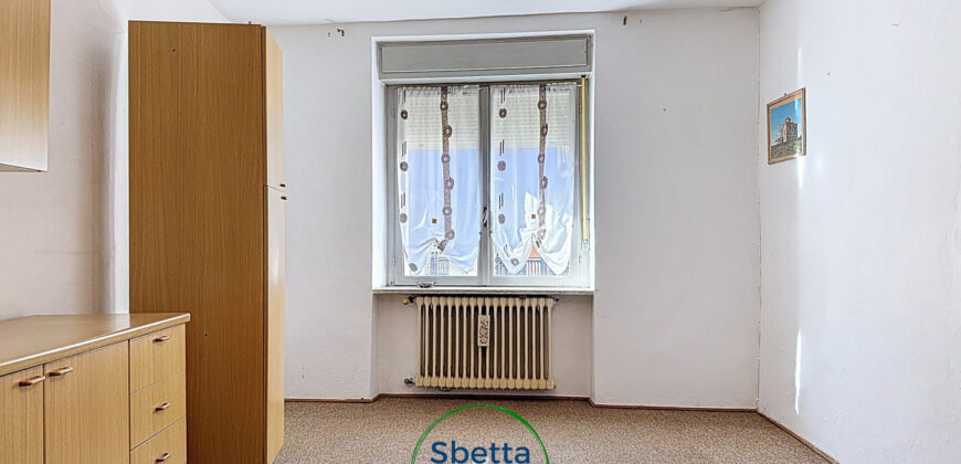 PORZIONE DI CASA TERRACIELO