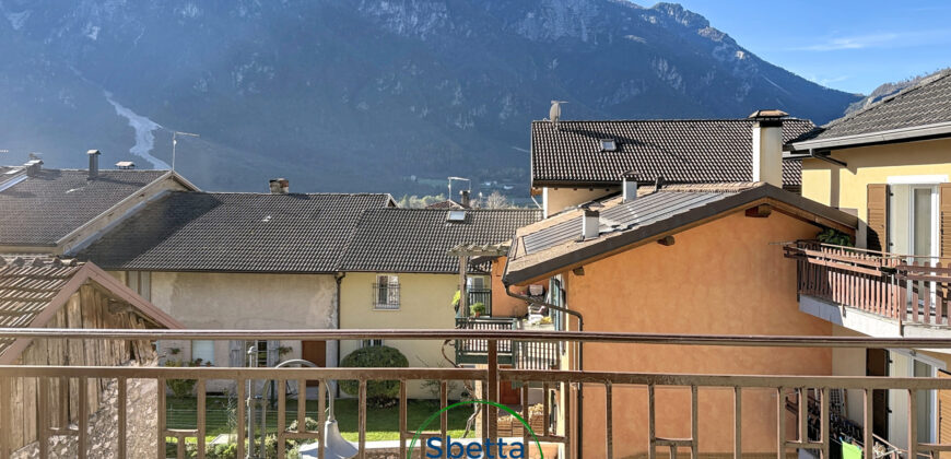 PORZIONE DI CASA TERRACIELO