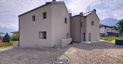 CASA A SCHIERA | NUOVA COSTRUZIONE