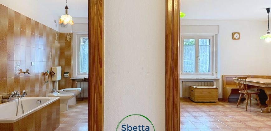 APPARTAMENTO CON GIARDINO E GARAGE