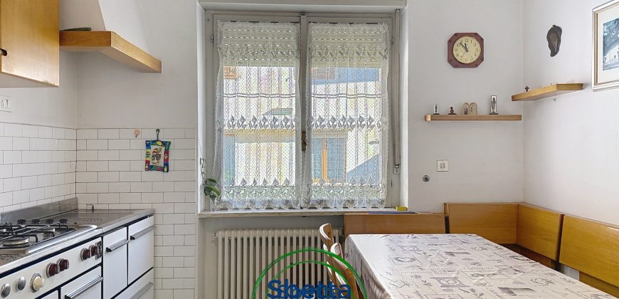 PORZIONE DI CASA TERRACIELO