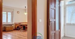 APPARTAMENTO CON GIARDINO E GARAGE