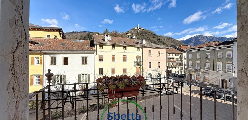 APPARTAMENTO 3 CAMERE IN CENTRO